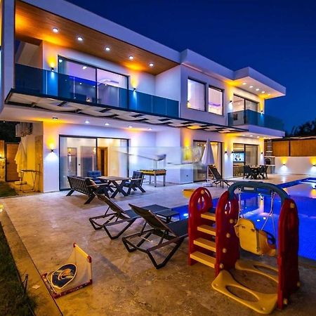 Villa Lycian-Kalkan 3 Bedroom-2 Jakuzzies-Sauna-Turkish Hamam-Huge Private Pool And Lovely Garden Kaş Exterior foto